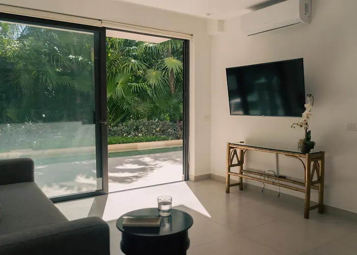Bright 2br With Terrace & Pool, Lorena Ochoa Residences