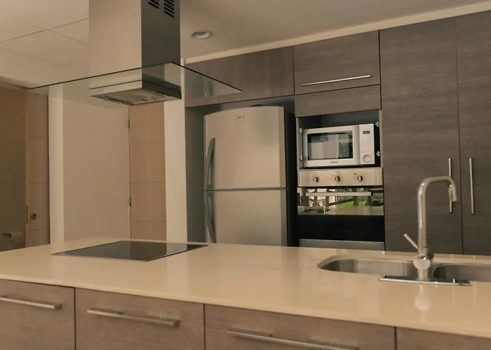 Bright 2br With Terrace & Pool, Lorena Ochoa Residences *