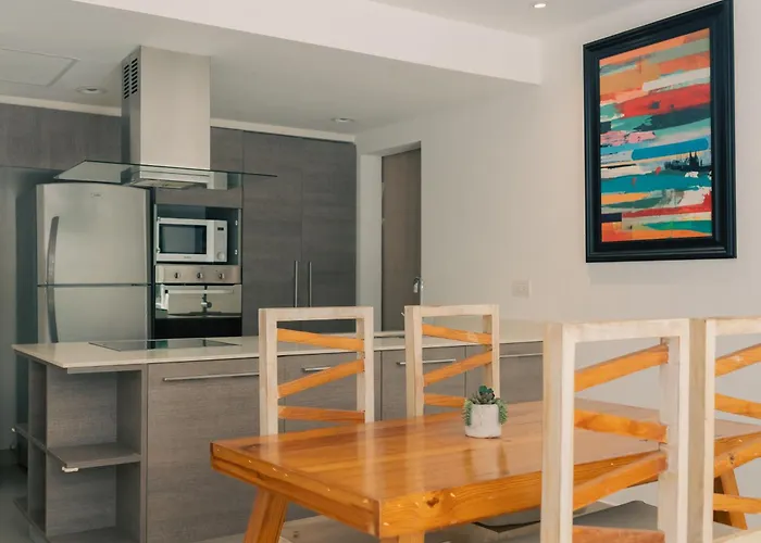 Bright 2br With Terrace & Pool, Lorena Ochoa Residences *